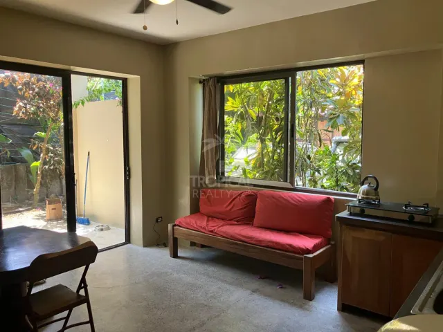 Studio for rent walking distance to Playa Hermosa