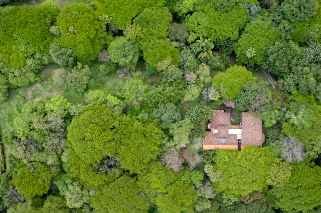 The Country Retreat You Dreamed Of LUXURY PRIVATE ESTATE
