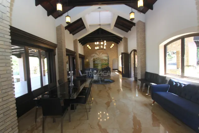 Luxury Home in La Guácima with Private Forest & Panoramic Views