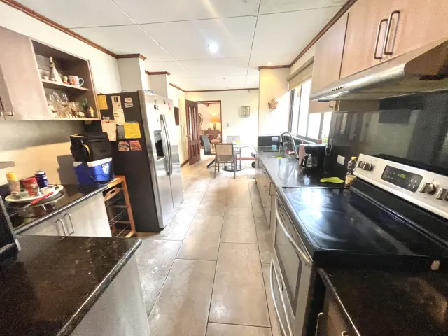 Property with Stunning Views in San Rafael Escazú