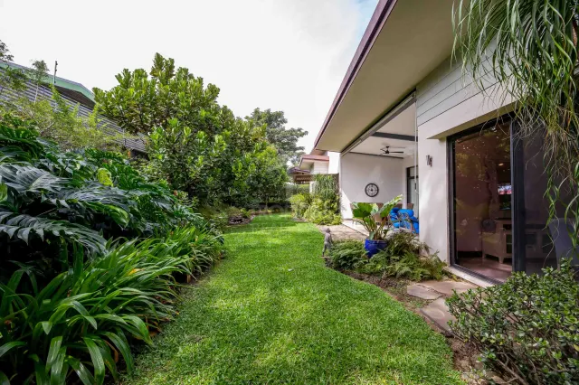 Casa Bougainvillea – Single-Story Luxury Home in Santa Ana with Expansive Private Garden