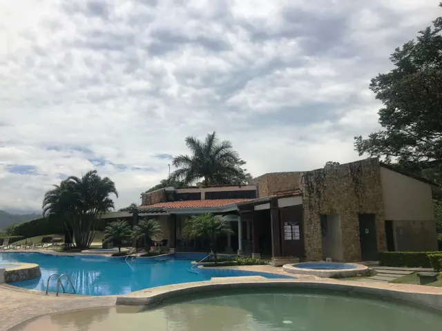 Apartment for Sale in Avalon Country - 2nd Floor with Mountain View