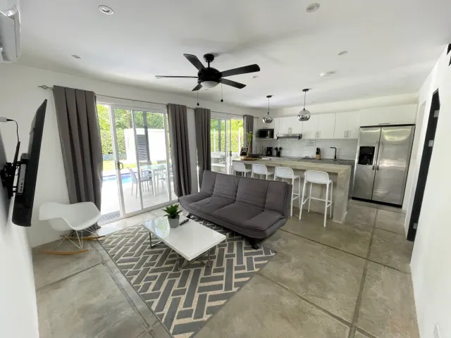 Modern Beach House for Sale Near Playa Palma, Parrita