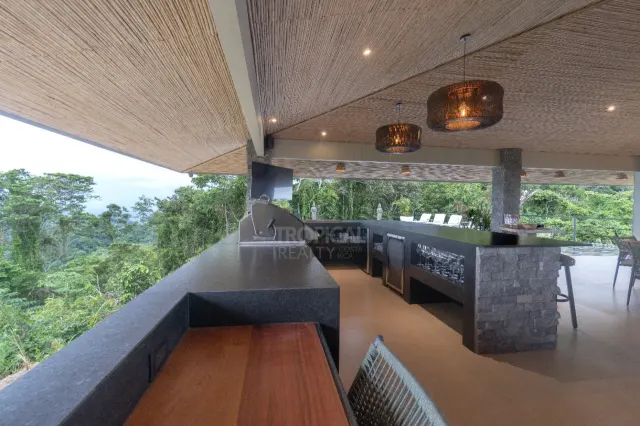Luxury Beach Home with Infinity Pool and 360° ocean views in Costa Rica's