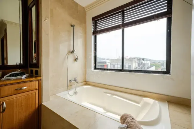 Exclusive Fully Furnished Apartment in Trejos Montealegre, Escazú