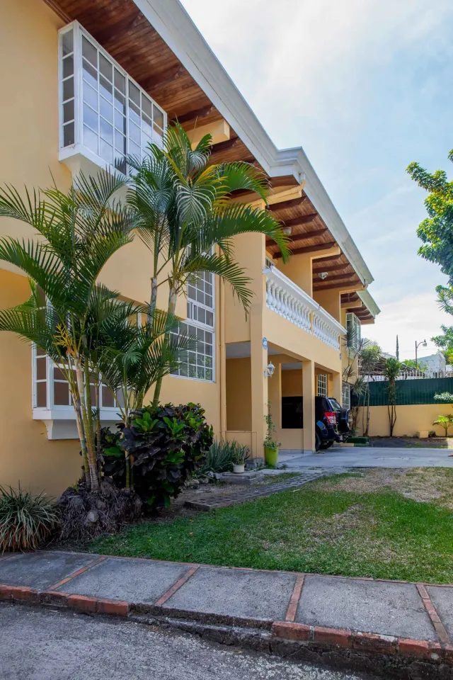 Cozy French Home for Sale in Escazú