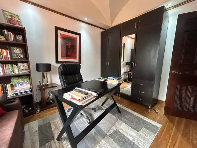 Luxury Residence in Guachipelín: Space, Elegance & Exclusivity