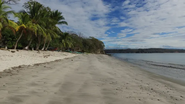 Beach investment opportunity for development land and hotel, Naranjo, Puntarenas