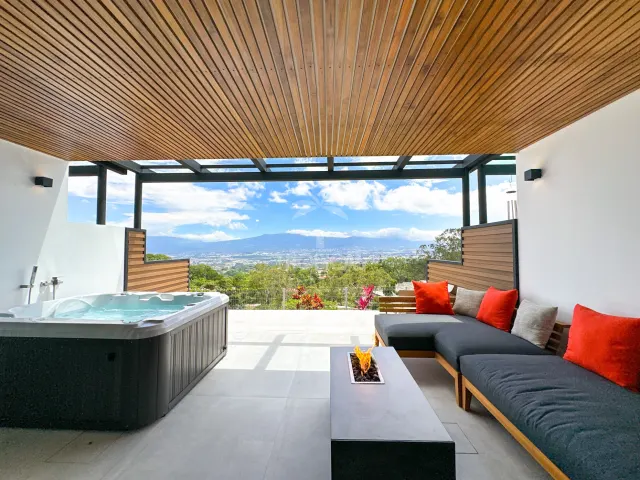 Modern Luxury Home with Panoramic City Views in Exclusive Opportunity!