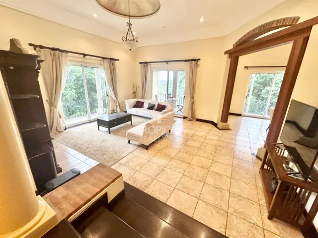 Villa Real for sale or rent