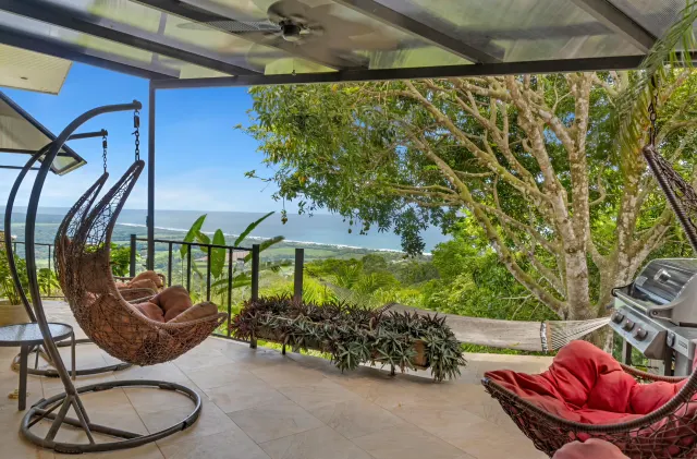 Playa Hermosa ocean view home