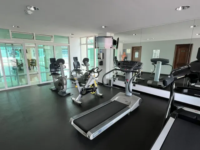 Penthouse Exclusivo en Torre Nunciatura: Elegancia y Funcionalidad