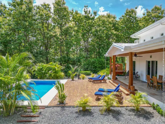 Villas Oasis – Multi-Residence Investment Property Near Tamarindo
