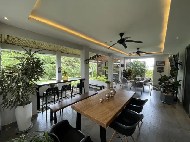 Beautiful House for Sale in Gated Community - Hacienda Los Reyes