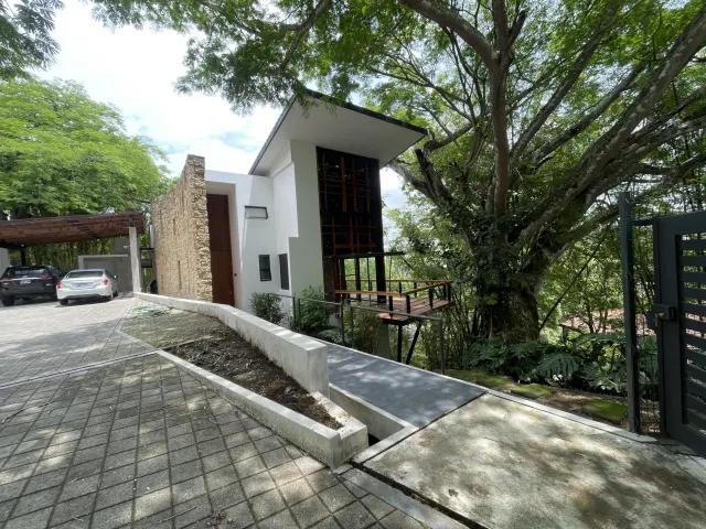 Villa Real Santa Ana: Stunning Contemporary Investment Property with Panoramic Views