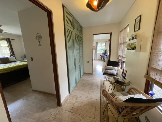 Charming Single-Story Residence in Los Reyes La Guacima: Your Ideal Home Awaits!
