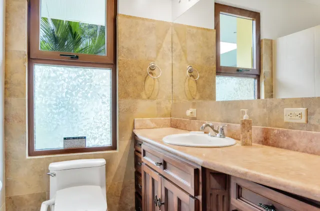 Playa Hermosa ocean view home