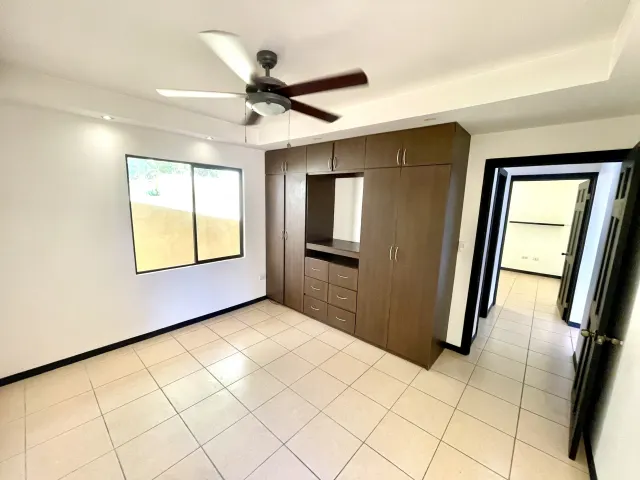 House for sale Belen, San Antonio in gated community