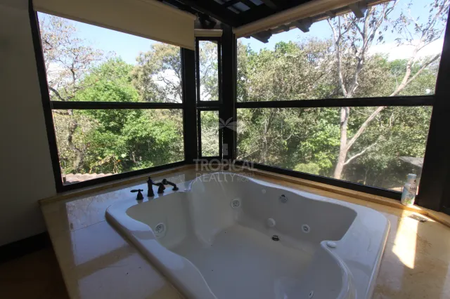 Luxury Home in La Guácima with Private Forest & Panoramic Views