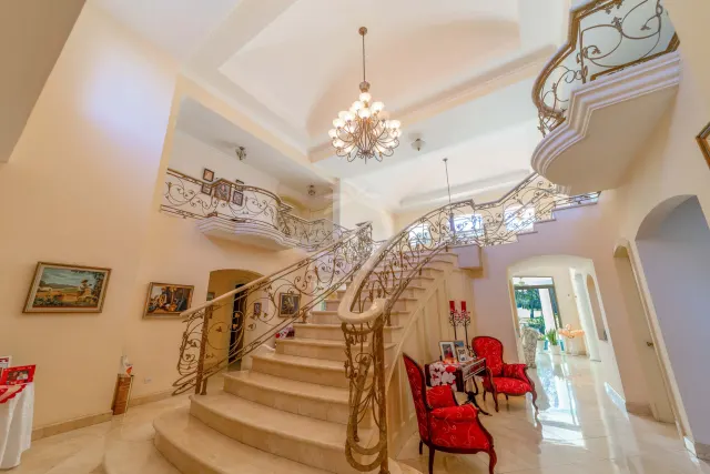 Luxury Golf Front Home for Sale in Valle del Sol, Santa Ana