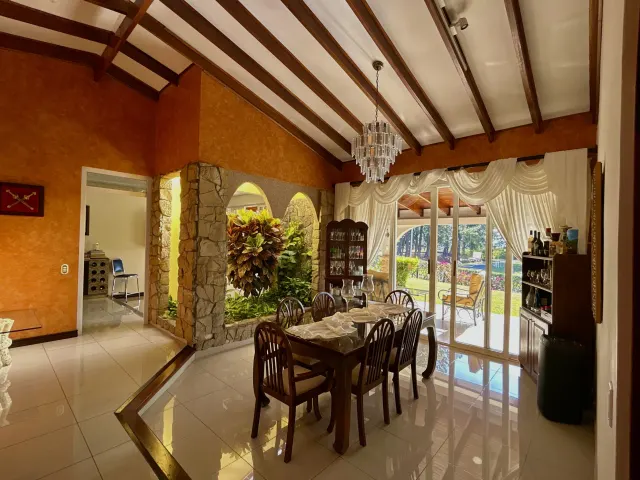 House for sale in Hacienda Los Reyes, boasting a prime location and outstanding features.