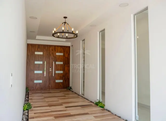 Luxury Single-Level Home for Sale Hermosa Beach Mistico