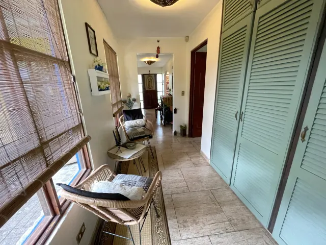 Charming Single-Story Residence in Los Reyes La Guacima: Your Ideal Home Awaits!