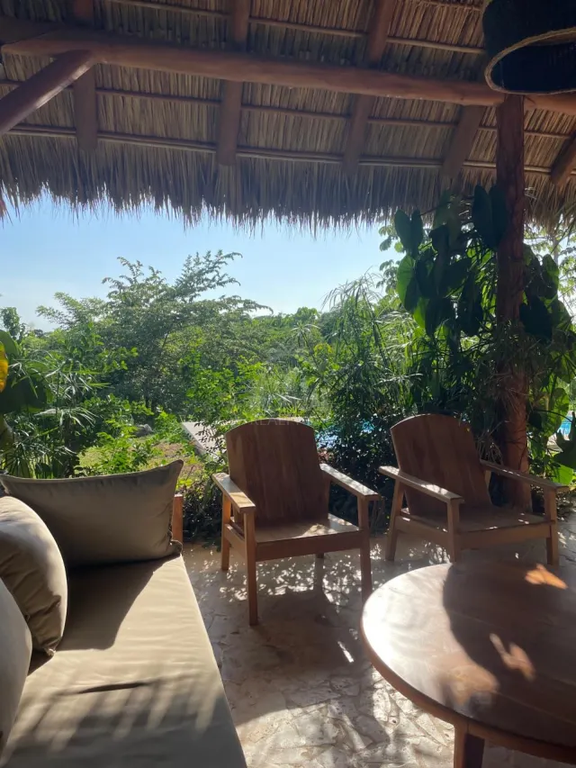 Ocean-View Mixed-Use Property in Mal Pais