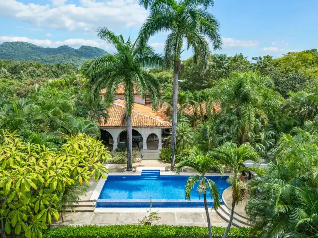 Villa Meridiana – Sustainable Luxury Estate with Ocean Views in Guanacaste