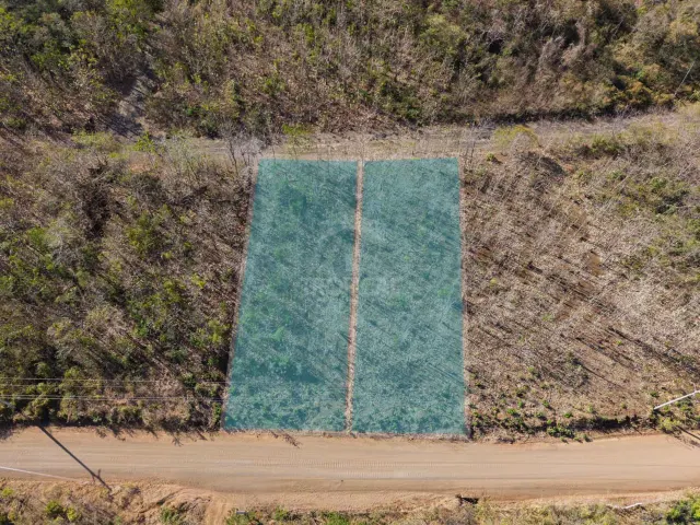 Residential Lots for Sale with Mountain and Valley Views Near Tamarindo