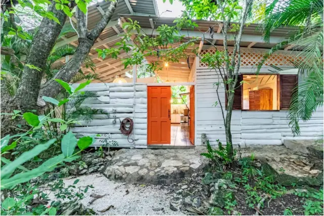 Luxury Ocean View Estate in Santa Teresa – Privacy, Nature and Investment Potential
