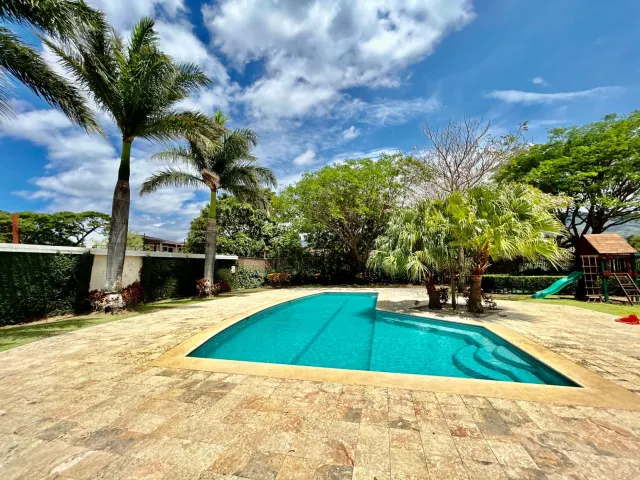 Charming Condo Home in Lindora, Santa Ana