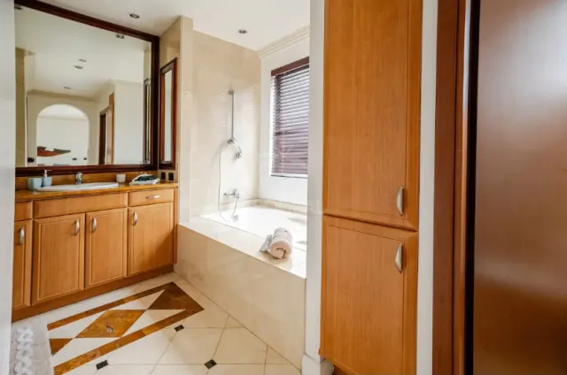 Exclusive Fully Furnished Apartment in Trejos Montealegre, Escazú