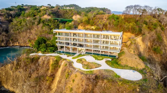 Luxurious Beachfront Apartment for Sale in Herradura, Puntarenas: Nerea Apartments