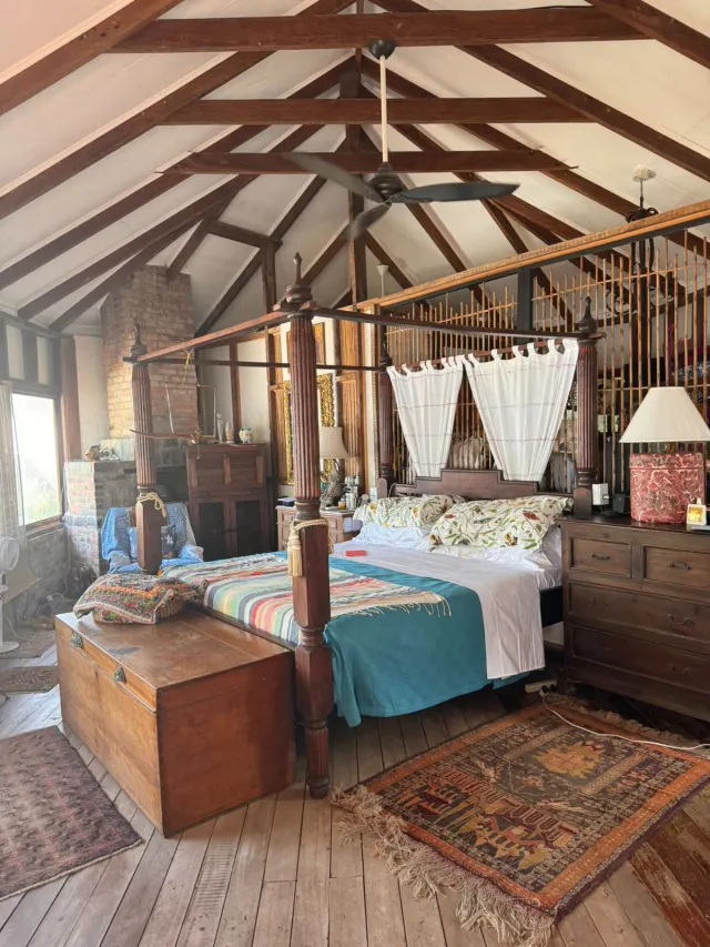 Beachfront house and apartments for sale Tivives