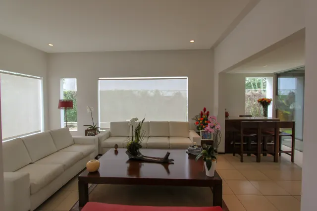 Modern Golf Course Haven: Spectacular Home in Valle del Sol, Santa Ana