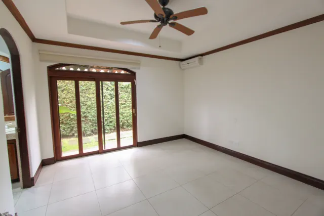 House in Bosques De Lindora