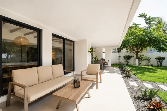 Luxury Oceanfront Living in Playa Tivives, Costa Rica