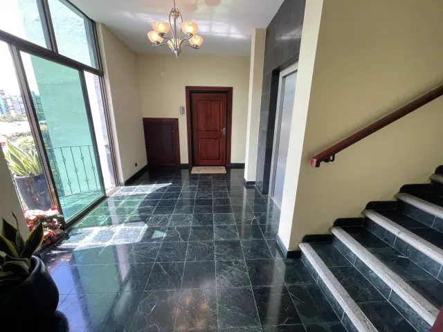 Trejos Montealegre, elegant apartment for sale