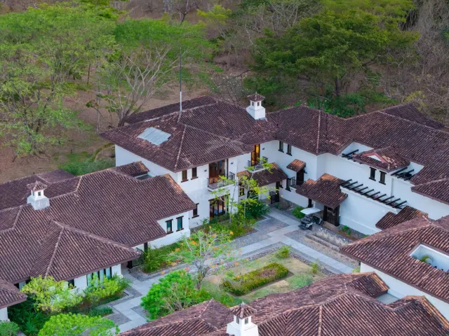 Luxury Spanish Colonial Residence in Hacienda Pinilla – Timeless Architecture and Resort-Style Living