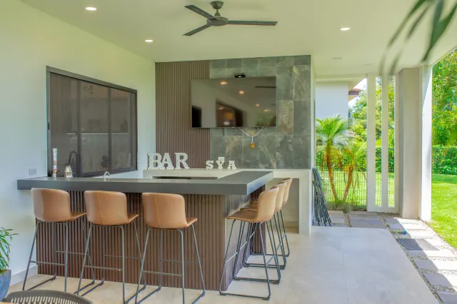 Luxury Home for Sale in La Guácima, Hacienda Los Reyes