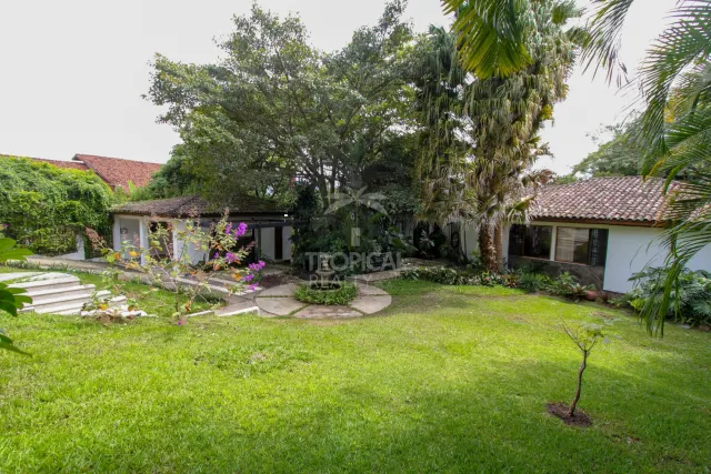 Escazu single story home for sale