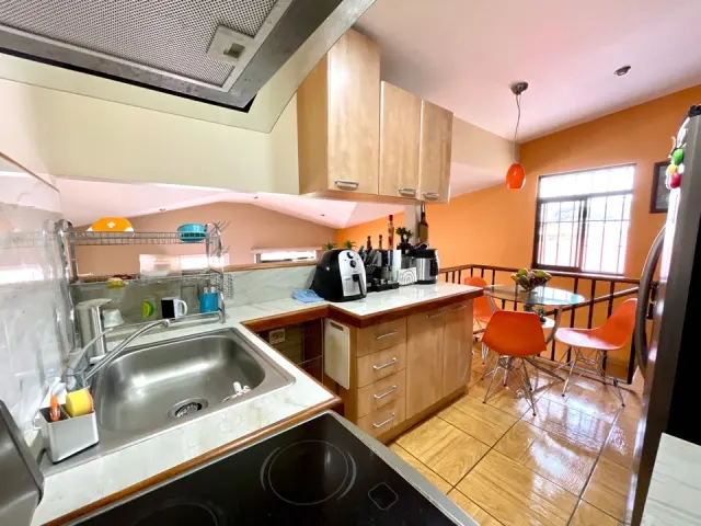 Rohrmoser, residential Roma house plus apartment.
