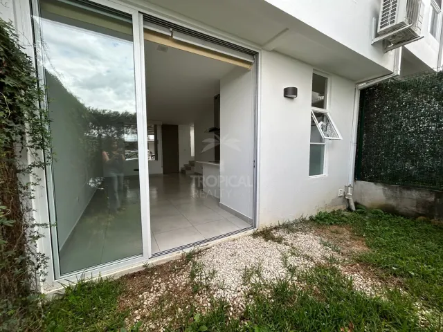 Modern Townhouse for Rent – Piedades de Santa Ana