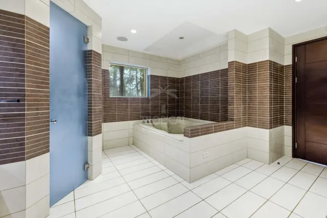 Luxury Contemporary Estate for Sale in Santa Ana with Panoramic Valley and Mountain Views