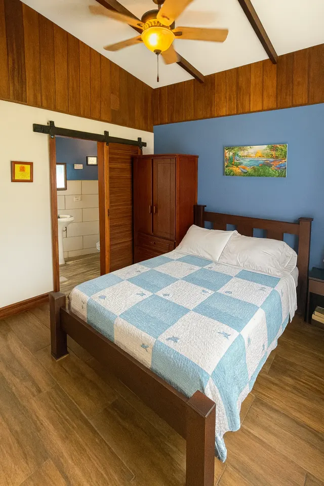 Stunning Home with Pool, Guest Apartments and Panoramic Views in Escazú