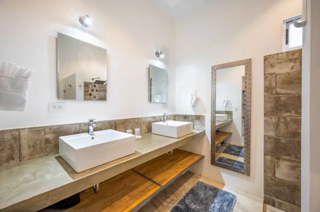 Villas Oasis – Multi-Residence Investment Property Near Tamarindo