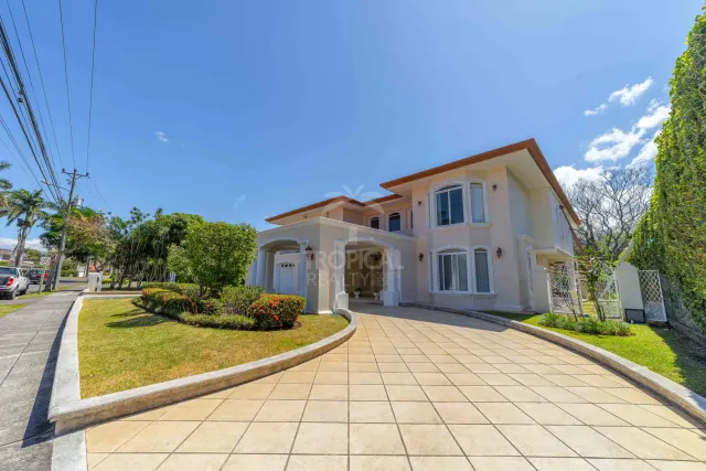 Luxury Golf Front Home for Sale in Valle del Sol, Santa Ana
