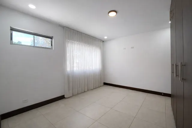 Modern Two-Story Home for Rent in La Rambla – Panasonic Area, Alajuela
