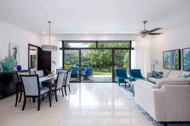 Casa Bougainvillea – Single-Story Luxury Home in Santa Ana with Expansive Private Garden